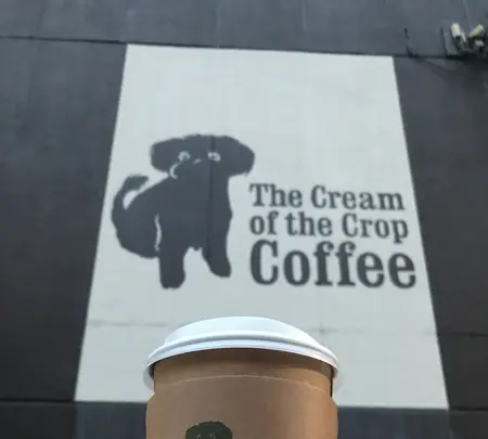 ザクリームオブザクロップコーヒーの写真・動画_image_384642