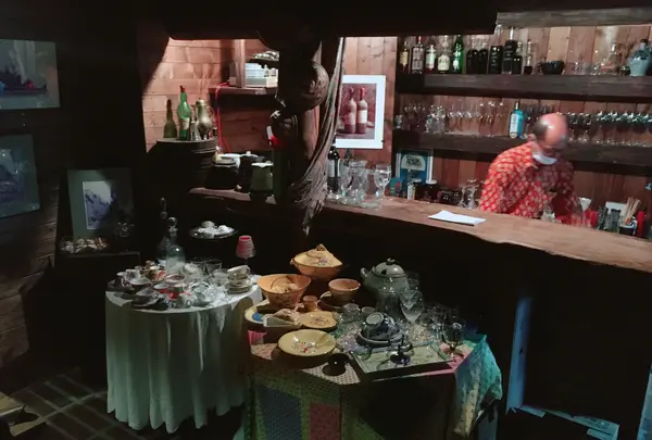  カフェ・ド・ラ ぺ （Cafe de La Paix） の写真・動画_image_385849