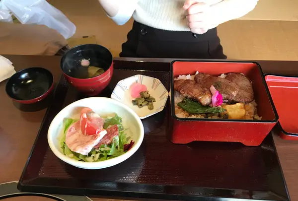 近江肉せんなり亭 伽羅の写真・動画_image_395572