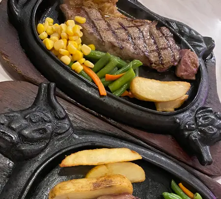 ステーキハウス８８ 辻本店の写真・動画_image_402581