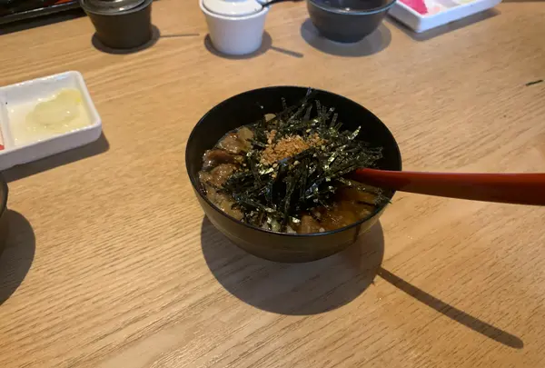 【閉業】神楽坂 翔山亭 黒毛和牛贅沢重専門店の写真・動画_image_409052