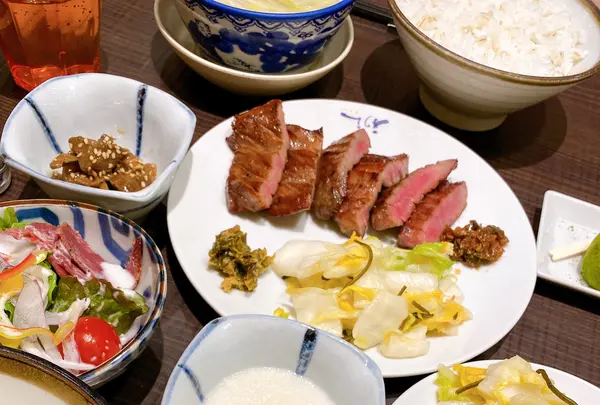 牛たん炭焼 利久 博多デイトス店の写真・動画_image_413351