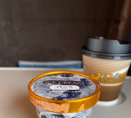 東海道新幹線京都駅東京方面行きホームの写真・動画_image_419282