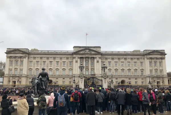 バッキンガム宮殿（Buckingham Palace）の写真・動画_image_420324