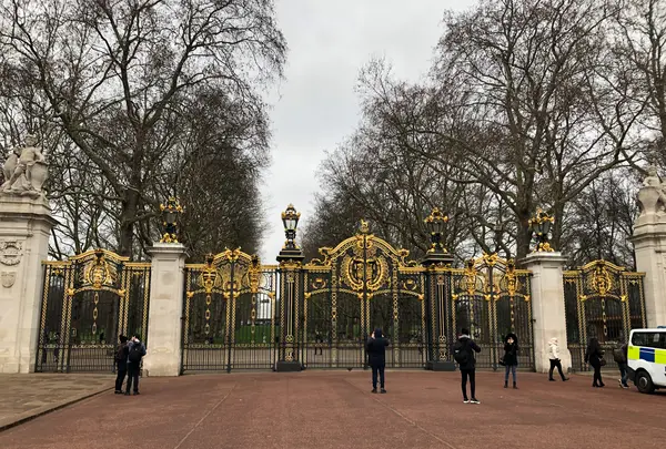 バッキンガム宮殿（Buckingham Palace）の写真・動画_image_420327