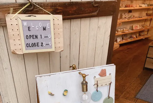 新垣瓦工場 国際通り松尾店の写真・動画_image_422831