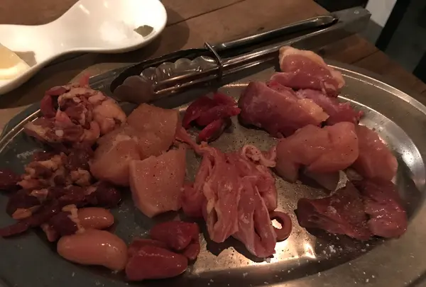 炭火焼く鳥　ソリレスの写真・動画_image_423768