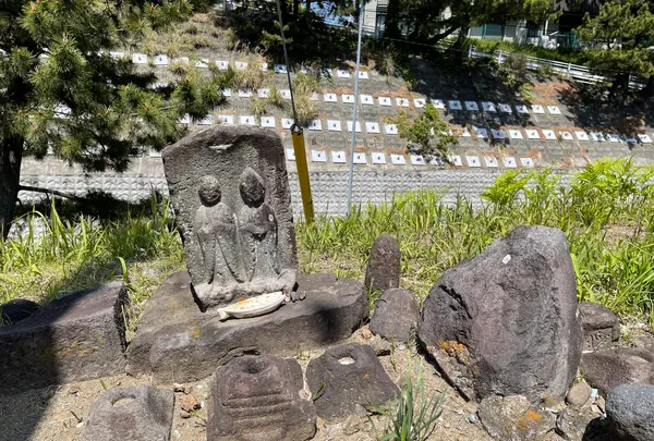 茶屋旧道路傍の道祖神の写真・動画_image_424898