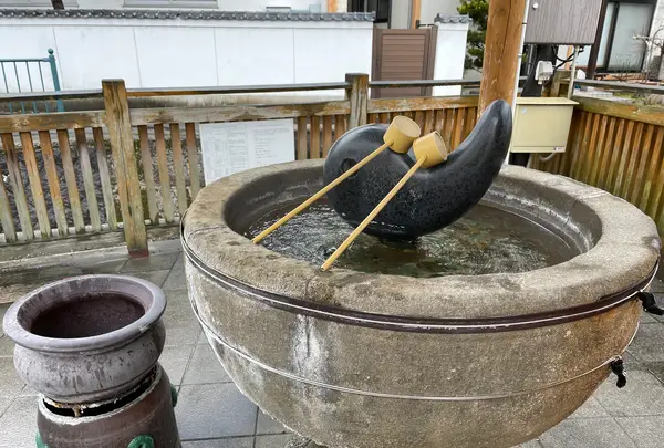 湯薬師広場たらい湯の写真・動画_image_427556