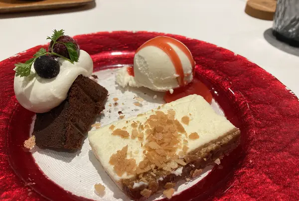 スズカフェ 広島パルコ店の写真・動画_image_436402