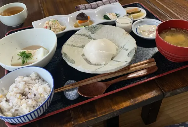 ランチメニューは定食のみ