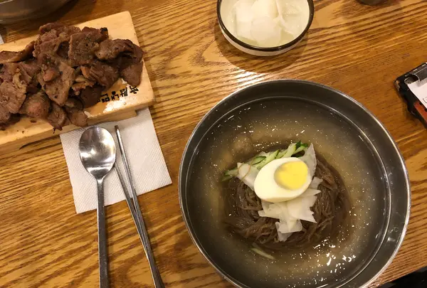 ユッサム冷麺 東大門店の写真・動画_image_450396