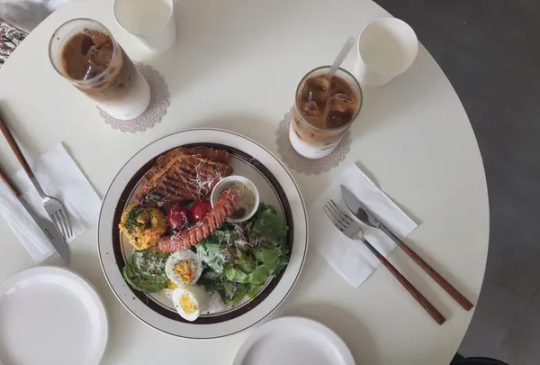 BH Table/ビーエイチテーブル/비에이치테이블の写真・動画_image_452884