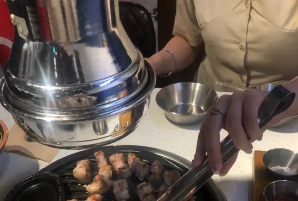 【閉業】スーパーサムギョプサル 麻浦龍江店（슈퍼삼겹살 마포용강점／シュポサムギョプサル マポヨンガンジョム）の写真・動画_image_453757