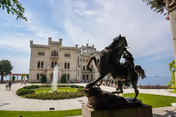 ミラマール城の写真・動画_image_454212