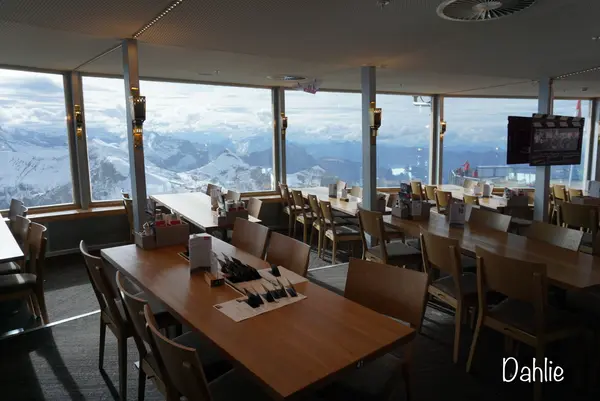 Schilthorn - Piz Gloria 360°-Restaurantの写真・動画_image_455728