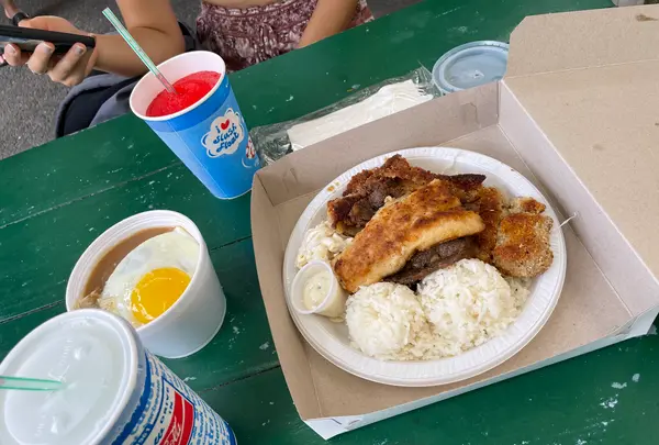 Rainbow Drive-Inの写真・動画_image_457658