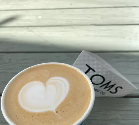 TOMS Flagship Storeの写真・動画_image_461596