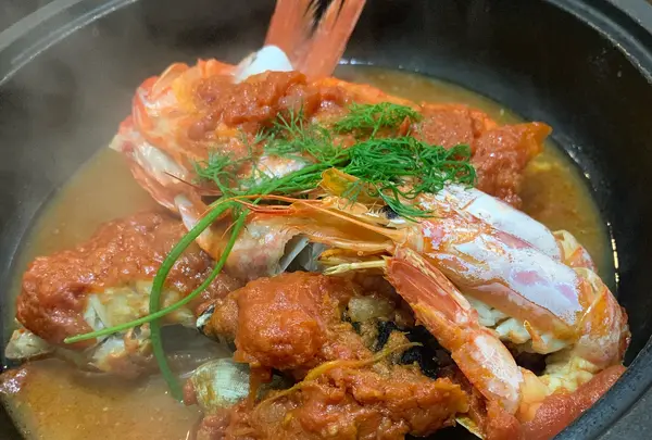 食事は