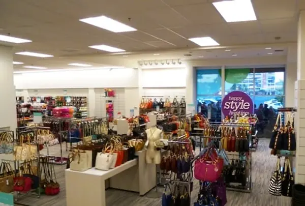 Nordstrom Rack Hyatt Centric Waikiki Beachの写真・動画_image_464097