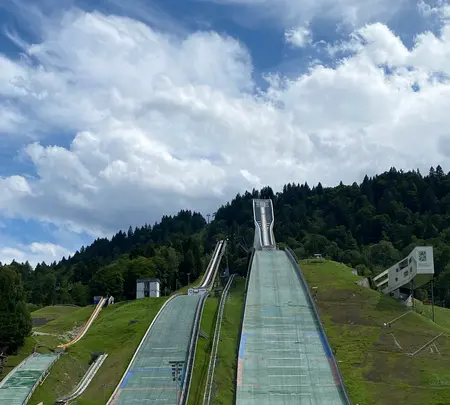 Event Location Olympia-Skistadion Sprungschanzeの写真・動画_image_465930