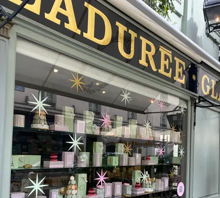 Ladurée Paris Bonaparteの写真・動画_image_472077