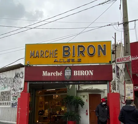 クリニャンクールの蚤の市の写真・動画_image_475184