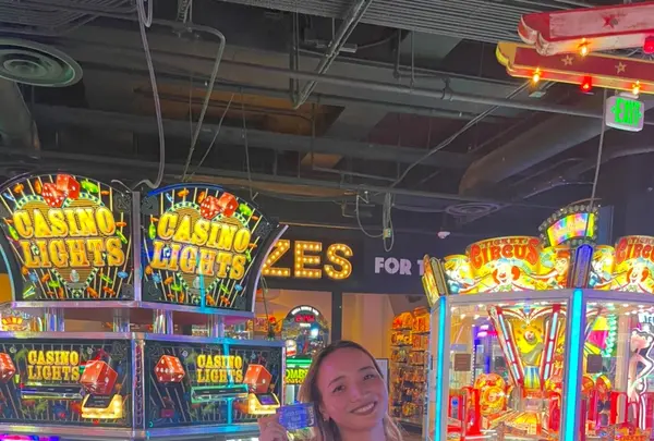 ラッキー ストライク ソーシャル ホノルルの写真・動画_image_478662