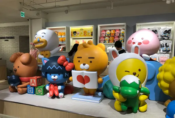 KAKAOフレンズストア 江南(カンナム)フラグシップストア/카카오프렌즈스토어 강남플래그십스토어の写真・動画_image_484733