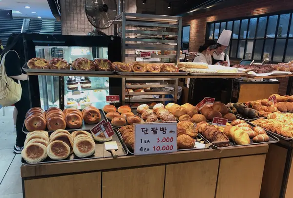 ロッテ百貨店 釜山本店/ロッテペッカジョム プサンポンジョム / 롯데백화점 부산본점の写真・動画_image_487655