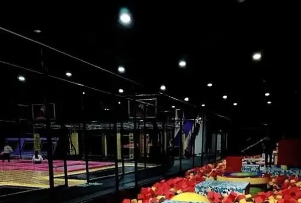 动霸CHUA蹦床派对乐园の写真・動画_image_490965