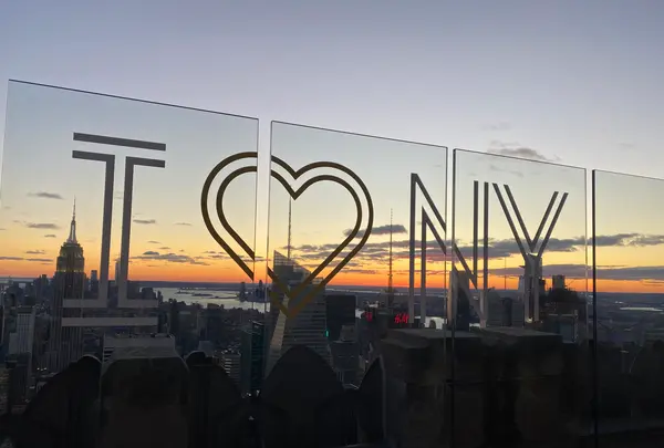 トップ オブ ザ ロックの写真・動画_image_491410