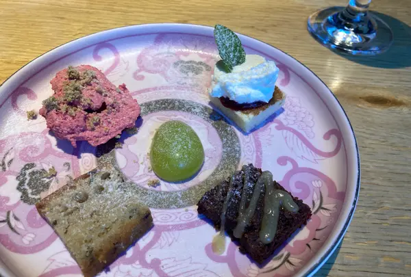 RISTORANTE & BAR E'VOLTAの写真・動画_image_493559