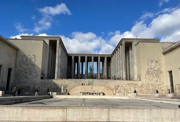 パリ市立近代美術館の写真・動画_image_495083