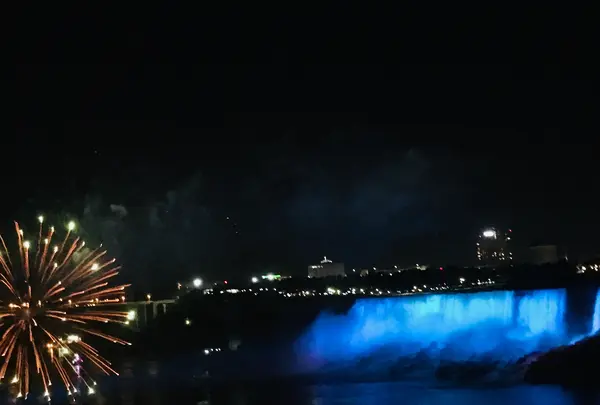 ナイアガラ・フォールズの写真・動画_image_498262