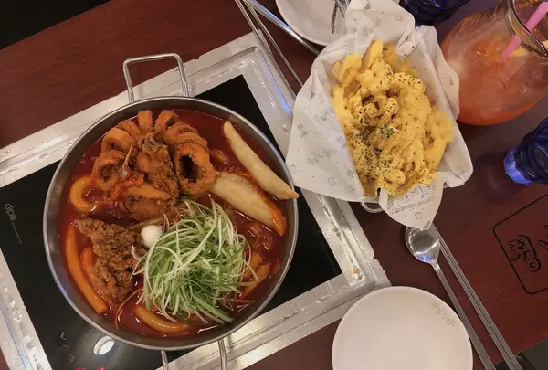 モッシドンナ 三清洞本店/モッシドンナ サムチョンドンポンジョム/먹쉬돈나 삼청동본점の写真・動画_image_504101