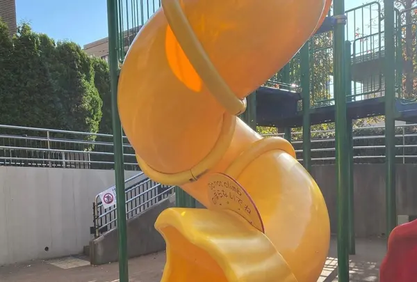 ロボット（ロボロボ）公園（正式名 さくら坂公園）の写真・動画_image_505346