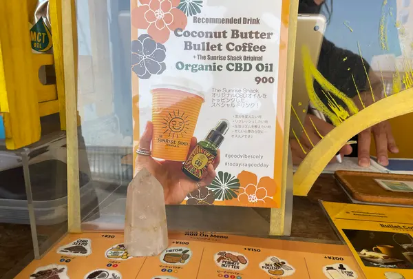 サンライズシャック 稲村ヶ崎本店（The Sunrise Shack  INAMURA Beach & Park）の写真・動画_image_512001