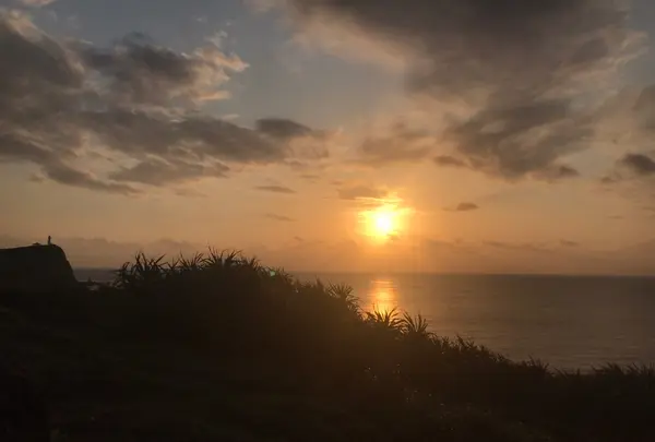 日本最後の夕日が見える丘の写真・動画_image_522464