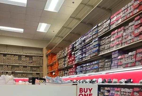 Famous Footwear Outletの写真・動画_image_537718