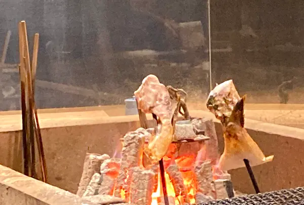 原始焼 金澤ととと 金沢 | 炉端焼き／和食／居酒屋の写真・動画_image_538093