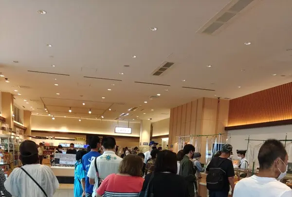 かま栄 工場直売店の写真・動画_image_549236