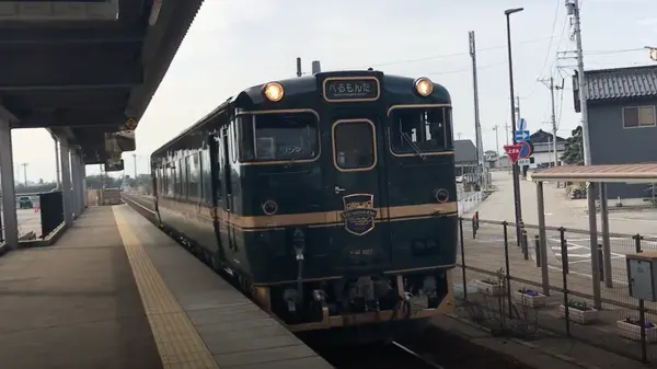 新高岡駅の写真・動画_image_596678
