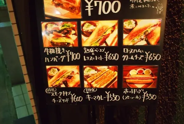 サンドイッチも美味しそう