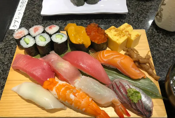 魚がし鮨流れ鮨 御殿場店の写真・動画_image_657358