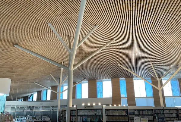 小布施町図書館まちとしょテラソの写真・動画_image_675834