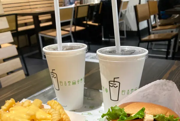 シェイクシャック 御殿場プレミアム・アウトレットの写真・動画_image_680488