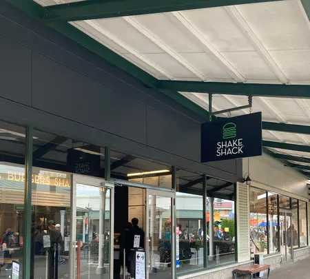 シェイクシャック 御殿場プレミアム・アウトレットの写真・動画_image_680489