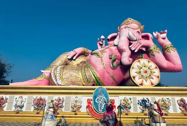 Wat Saman Rattanaram（ワット･サマーン･ラッタナーラーム ／ピンクガネーシャ） の写真・動画_image_692484