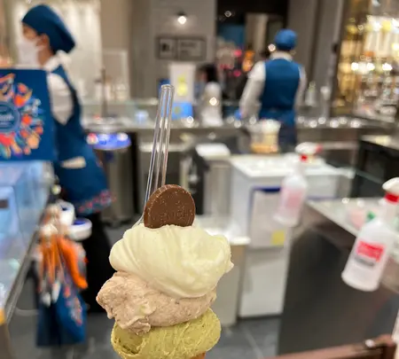 Venchi Nihombashi Takashimaya S.C. ヴェンキ 日本橋髙島屋S.C.店の写真・動画_image_698989